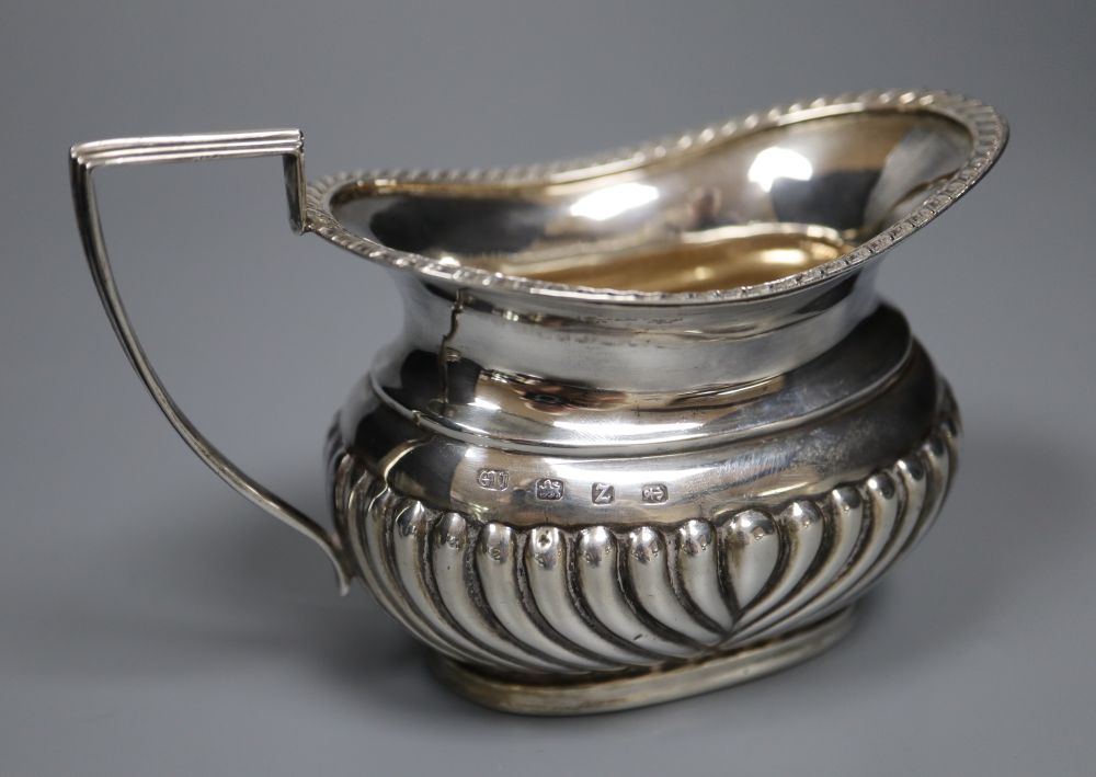 Two late Victorian silver cream jugs, tallest 79mm, gross 4.5 oz.